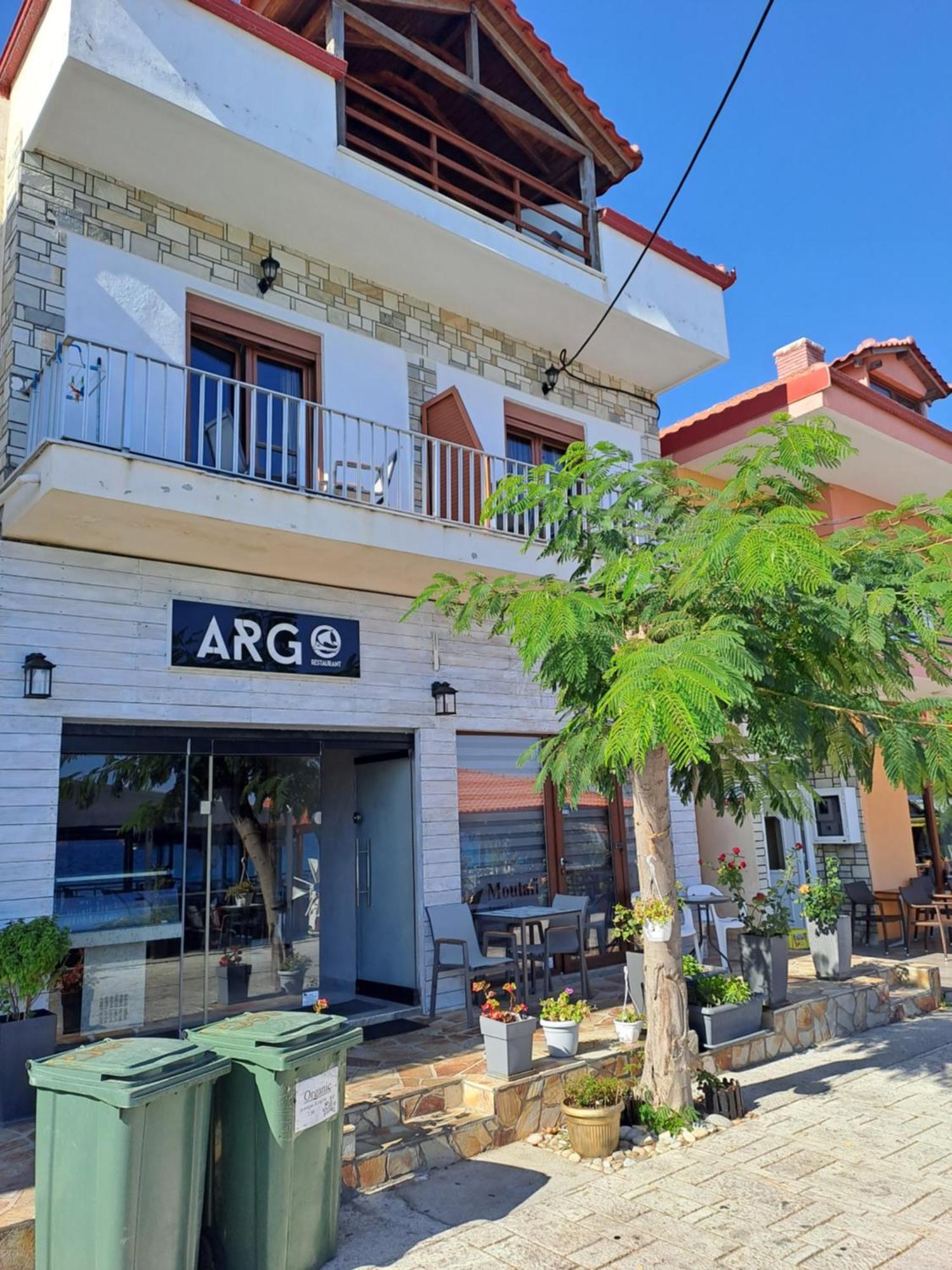 Diolkos Apartment *